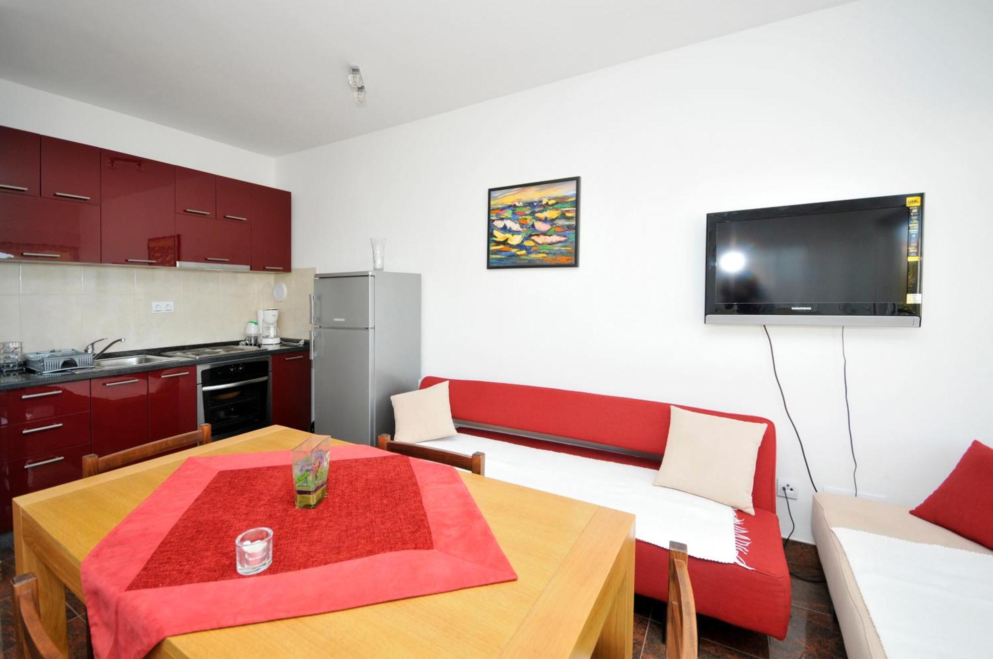 Apartmani Svalina - Seaview And 130M From Beach Trogir Extérieur photo