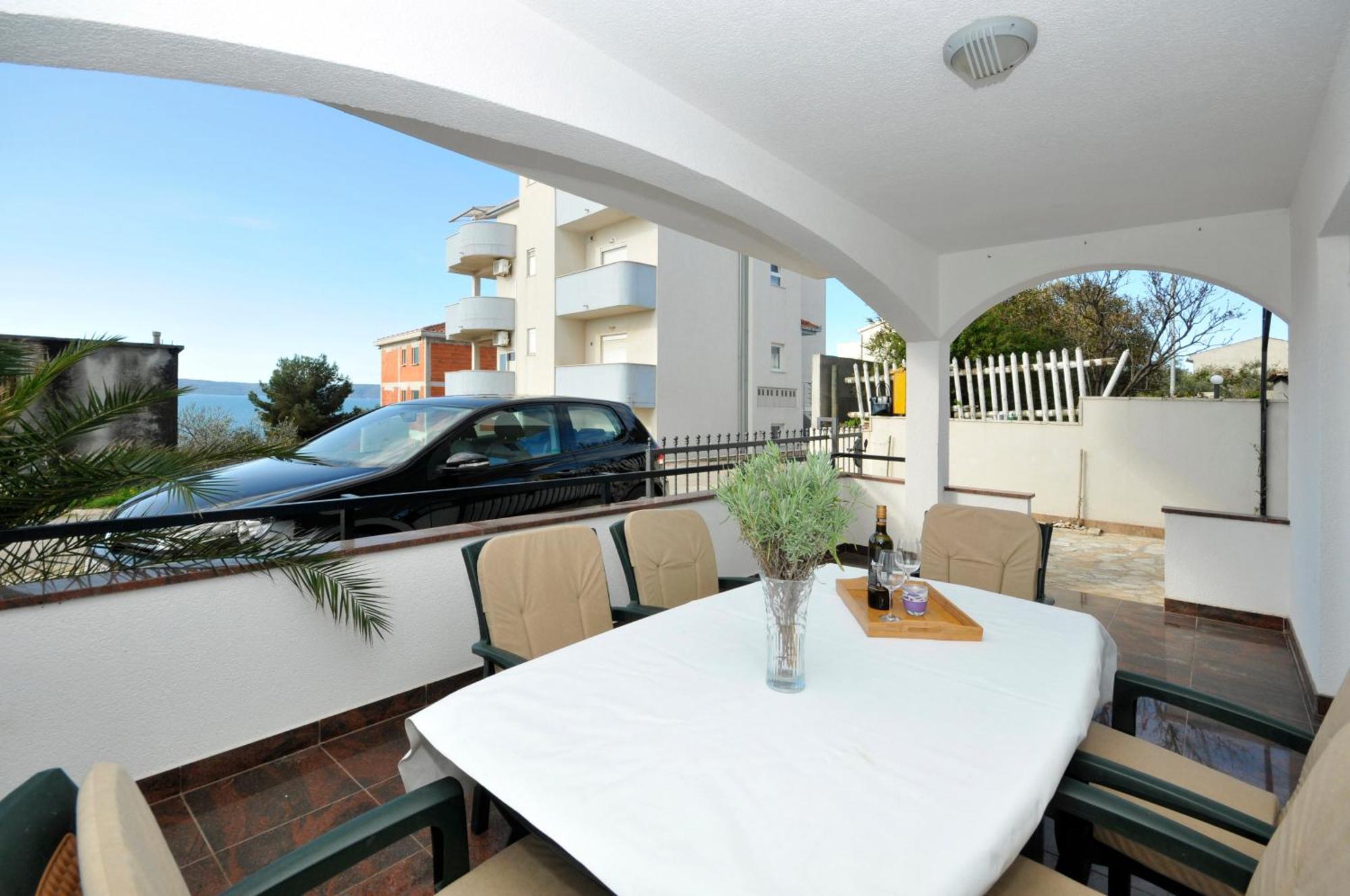 Apartmani Svalina - Seaview And 130M From Beach Trogir Extérieur photo