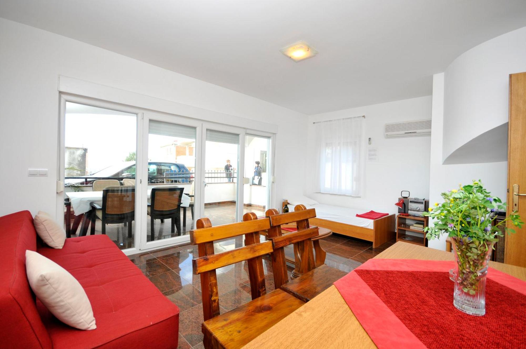 Apartmani Svalina - Seaview And 130M From Beach Trogir Extérieur photo