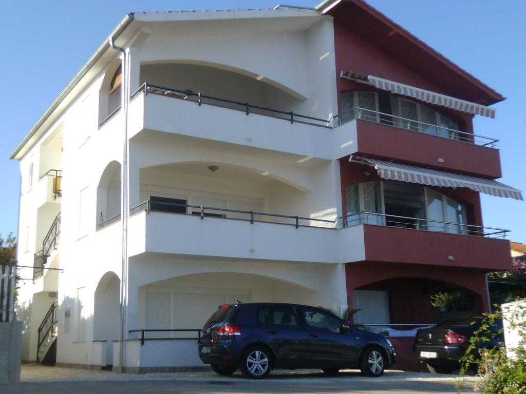 Apartmani Svalina - Seaview And 130M From Beach Trogir Extérieur photo